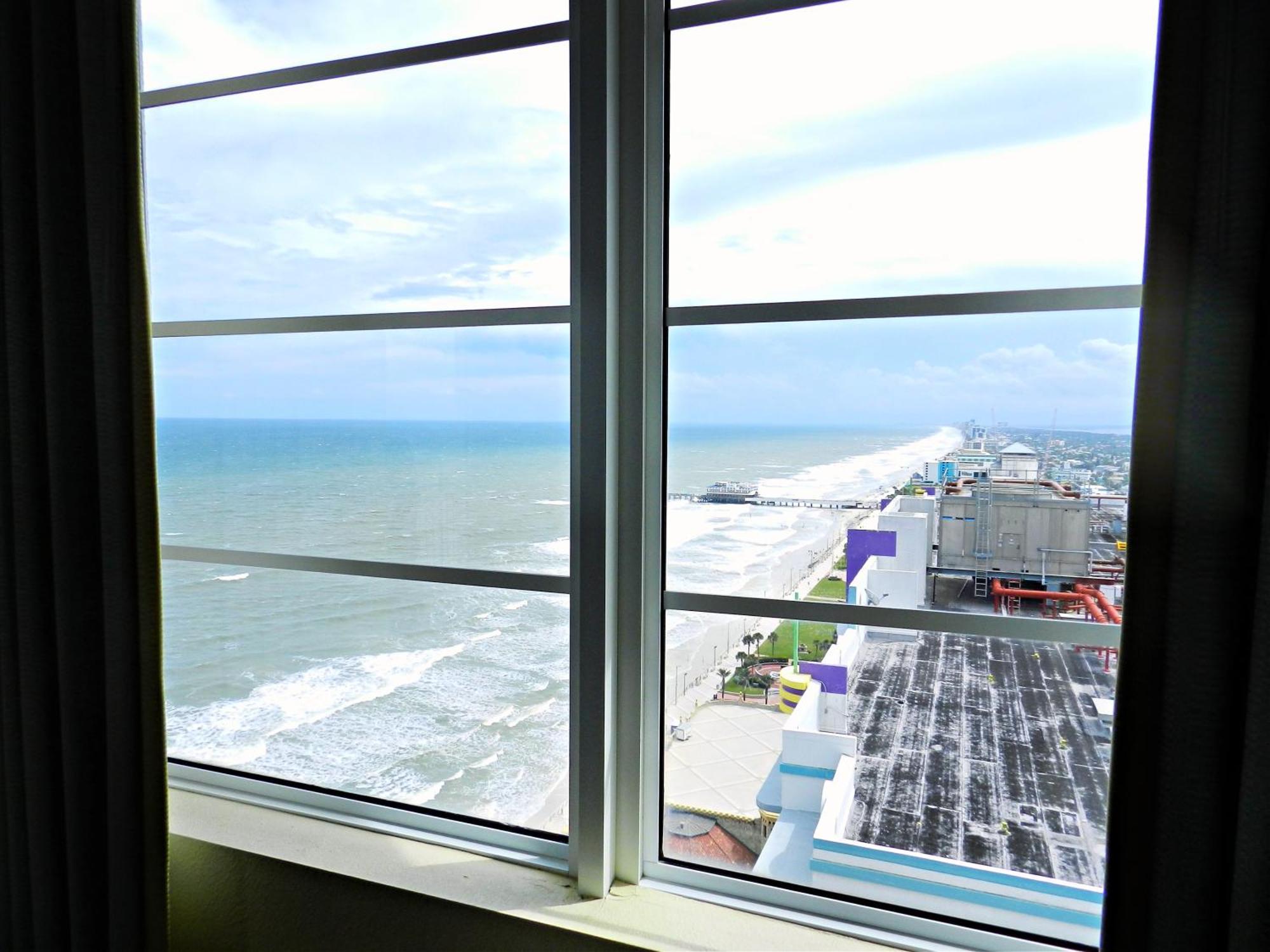 Ocean Walk Resort 2 Bedroom Direct Oceanfront - Highly Desired North Tower Unit 2321 Daytona Beach Extérieur photo